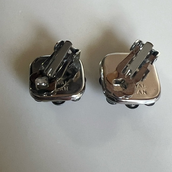 Michal Golan Clip Hand Crafted Earrings Silver & Semi Precious Stones - Picture 3 of 4